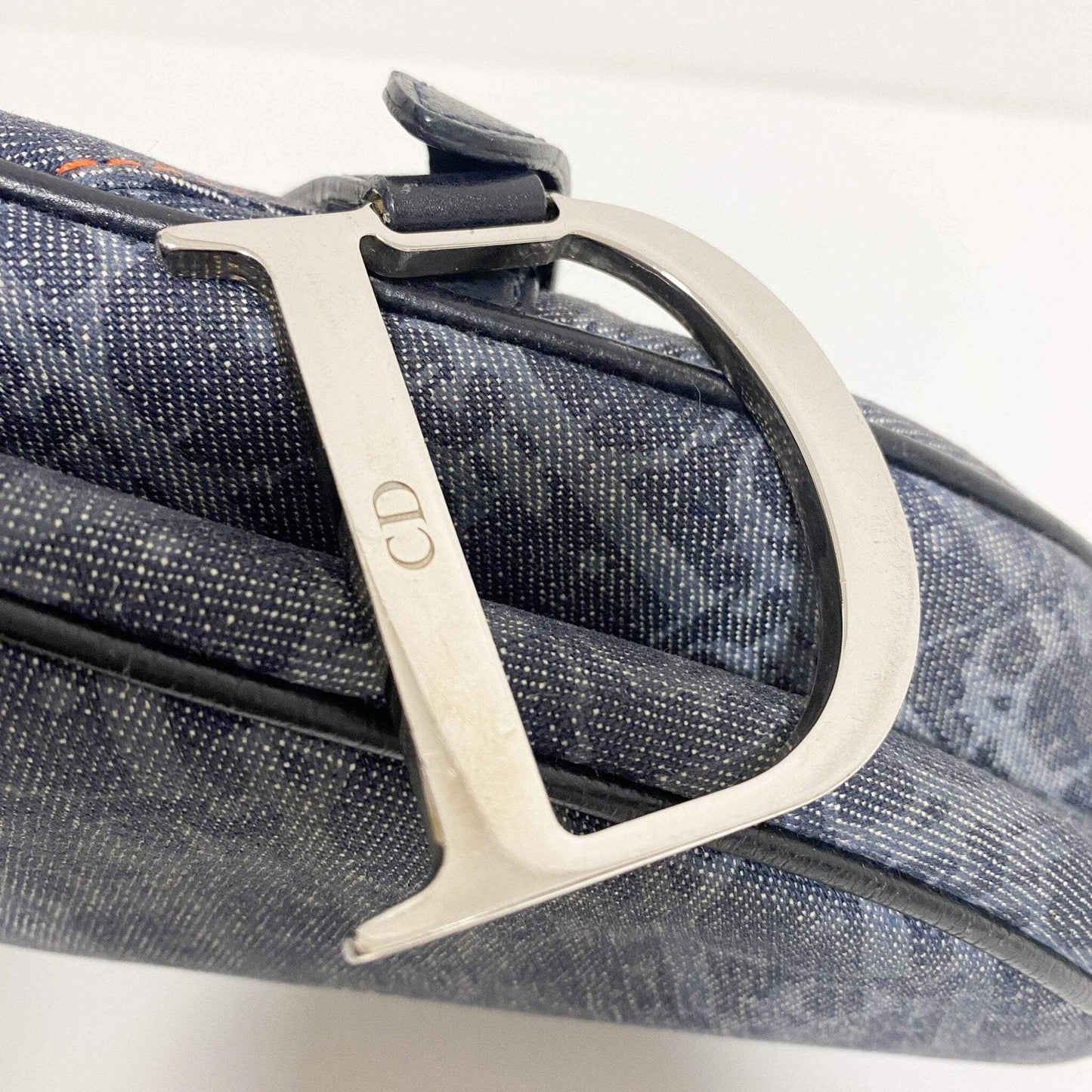 Authentic CHRISTIAN DIOR 2005 Navy Flight Line Trotter Saddle Handbag Pre-owned